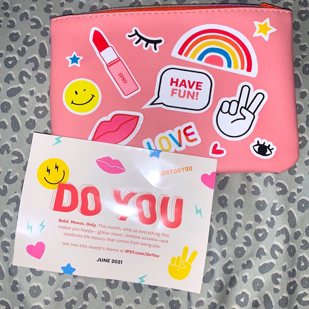 Ipsy Makeup Bag 💄